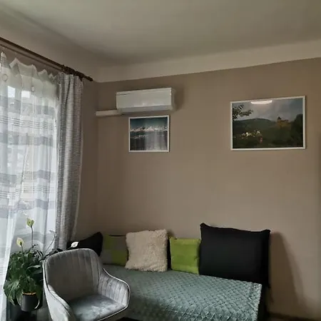 Karancs Apartman Salgótarján Exterior foto