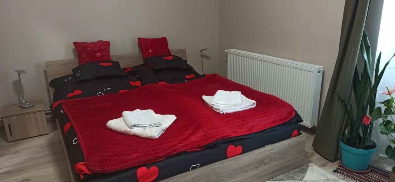 Apartman Karancs *